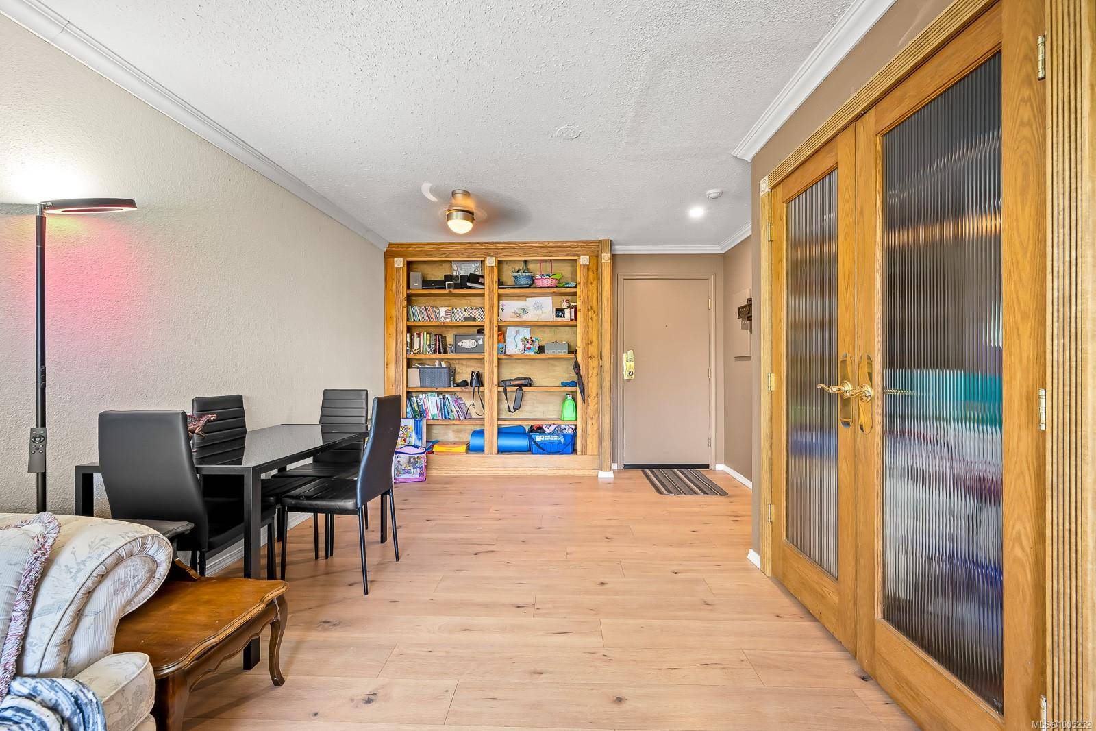 Courtenay, BC V9N 3R9,1050 Braidwood Rd #301