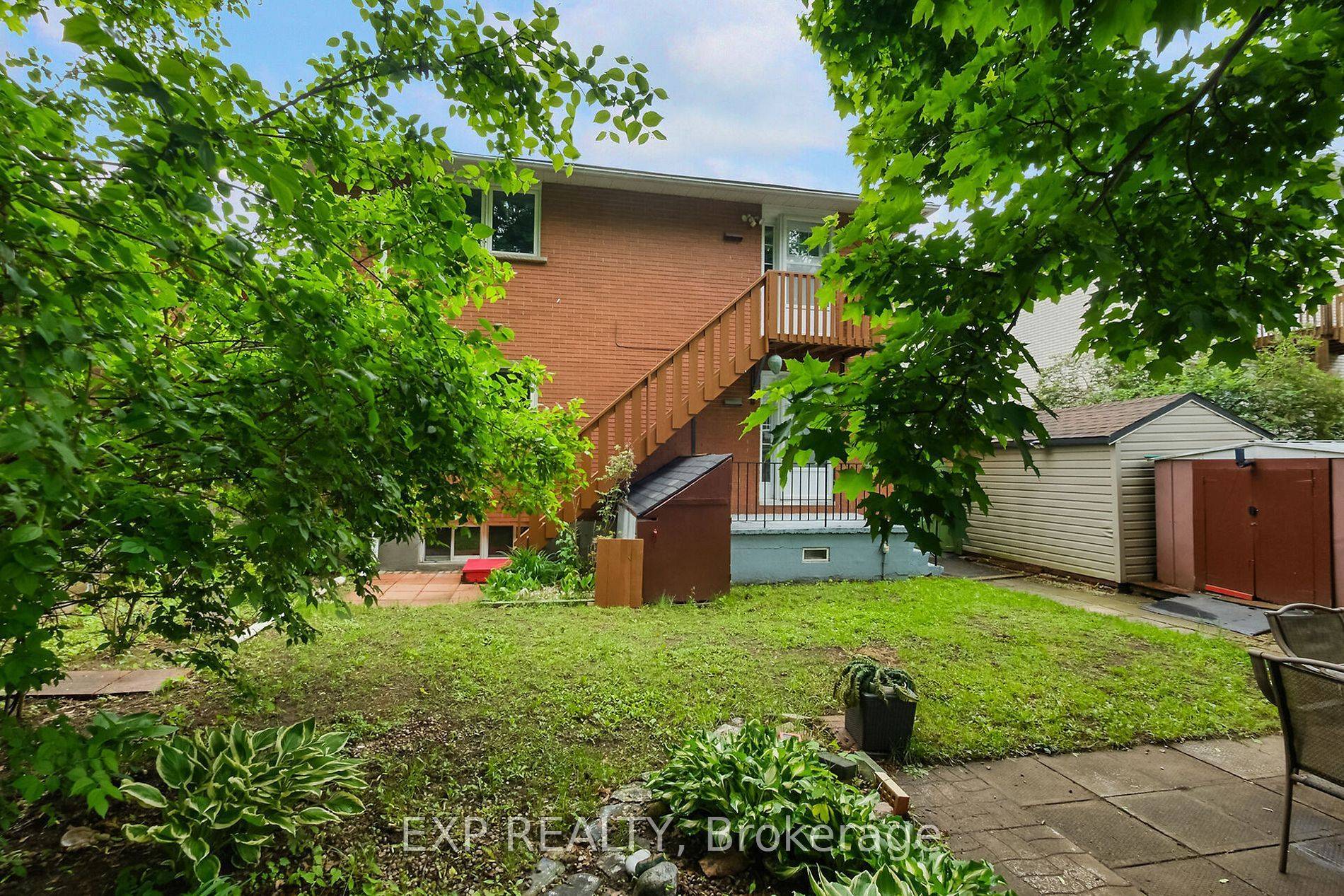 Britannia Heights - Queensway Terrace N And Area, ON K2B 6C9,820 Vick AVE