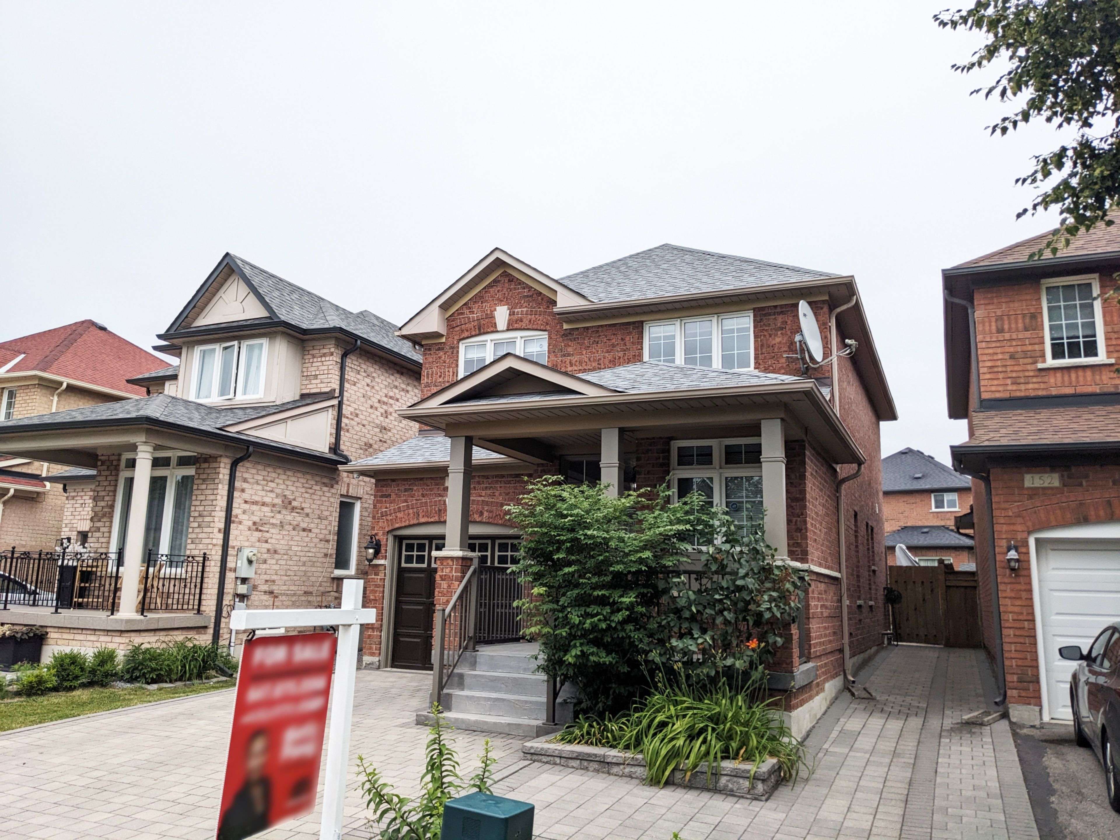 Vaughan, ON L4H 2E6,154 Moraine DR