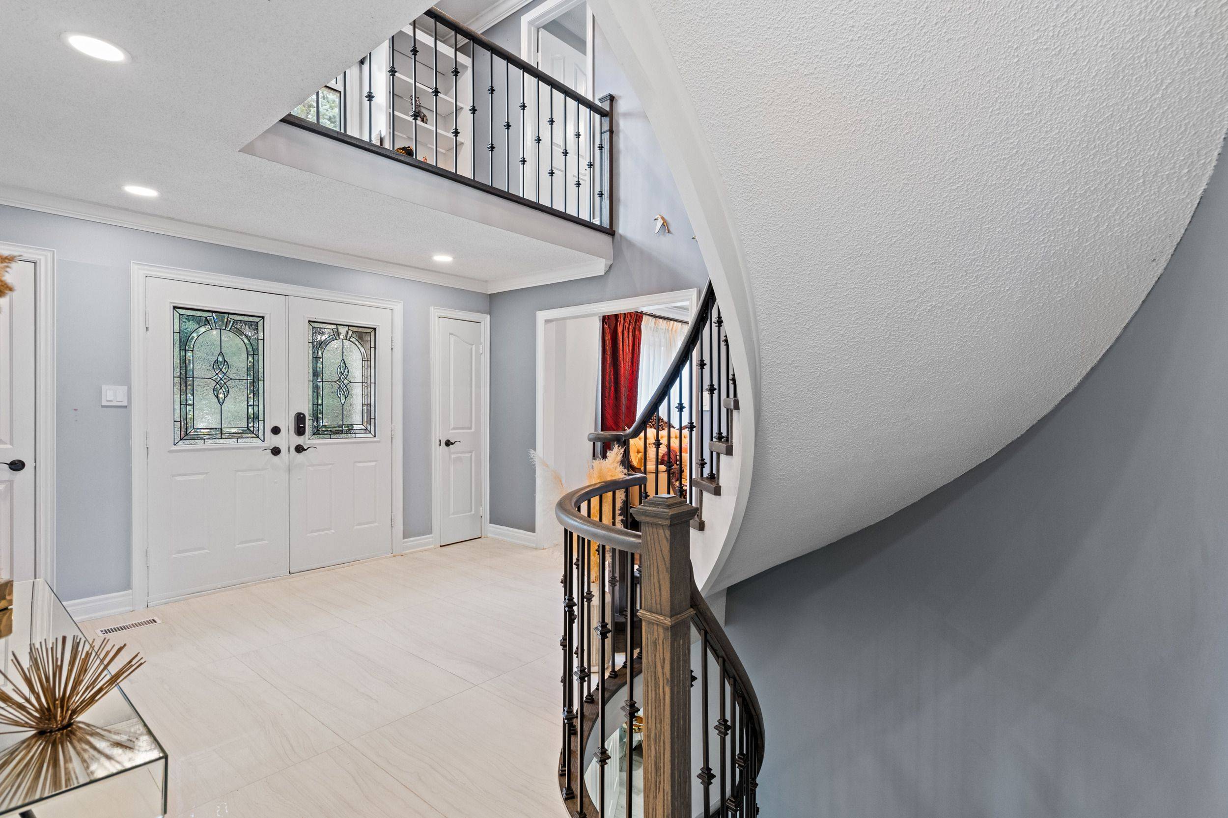 Brampton, ON L6Z 2A5,10 Whitmore CT