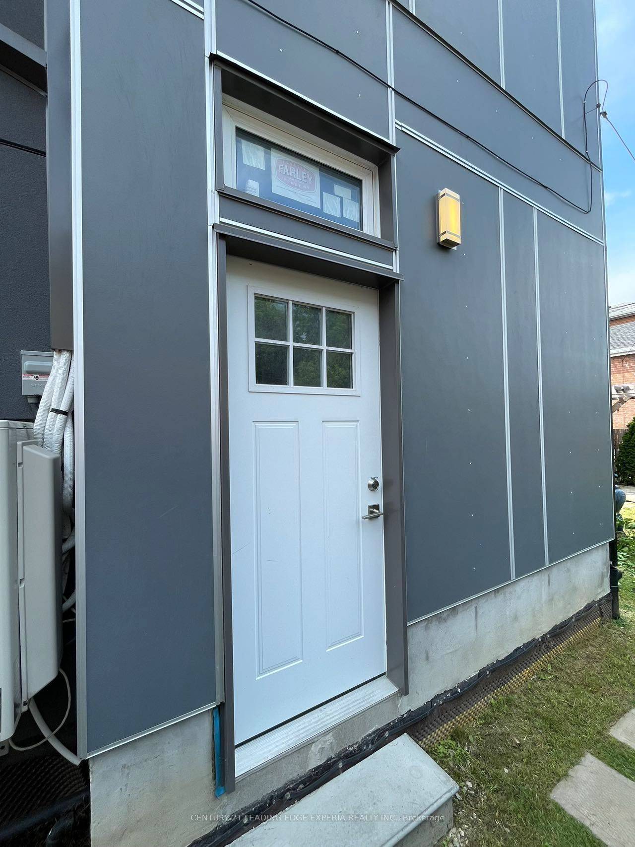 Toronto W03, ON M6N 4P6,48 Greendale AVE #Lower
