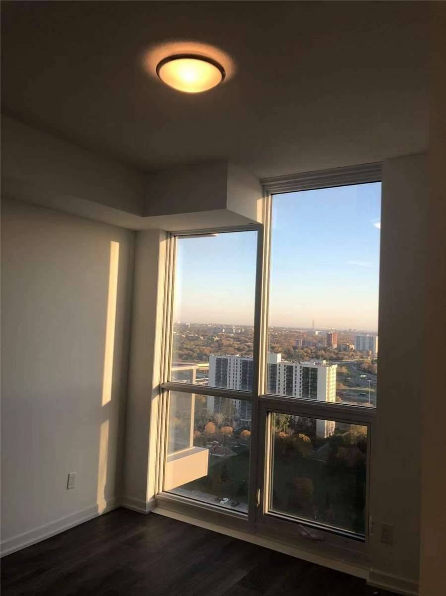 Toronto C15, ON M2J 0H2,32 Forest Manor RD #2510