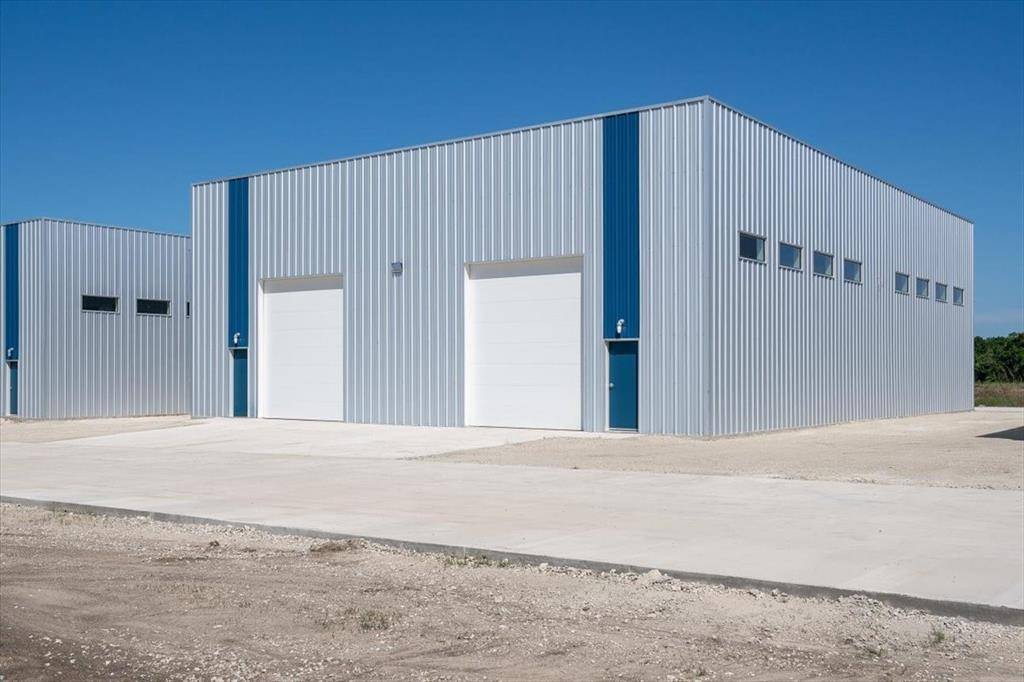 Trenton, TX 75418,9020 S State Highway 121 #3