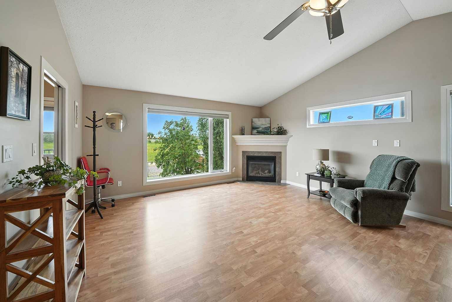 Red Deer, AB T4P 0C2,92 Oswald Close