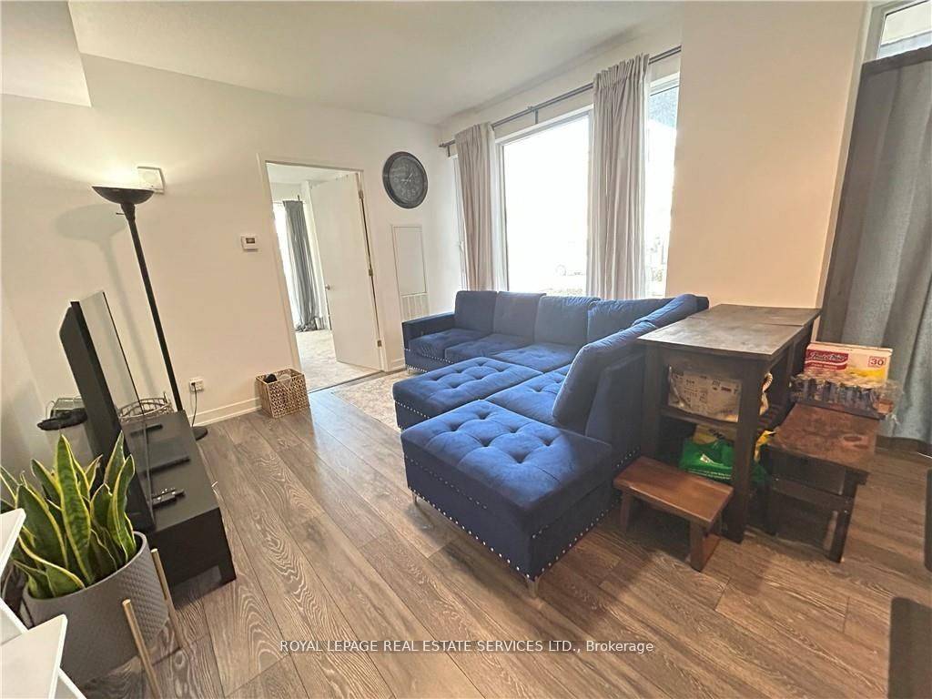 Burlington, ON L7T 0C6,1117 Cooke BLVD #A111