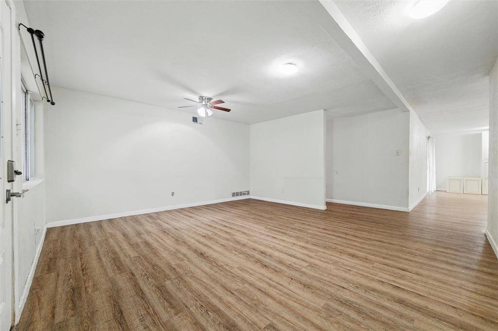 Hurst, TX 76053,325 Belmont Street