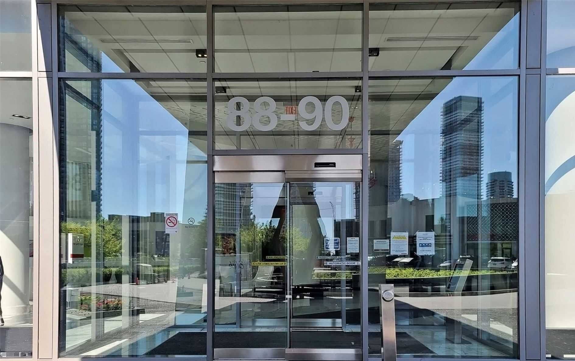 Toronto W06, ON M8Y 0B5,88 Park Lawn RD #2316