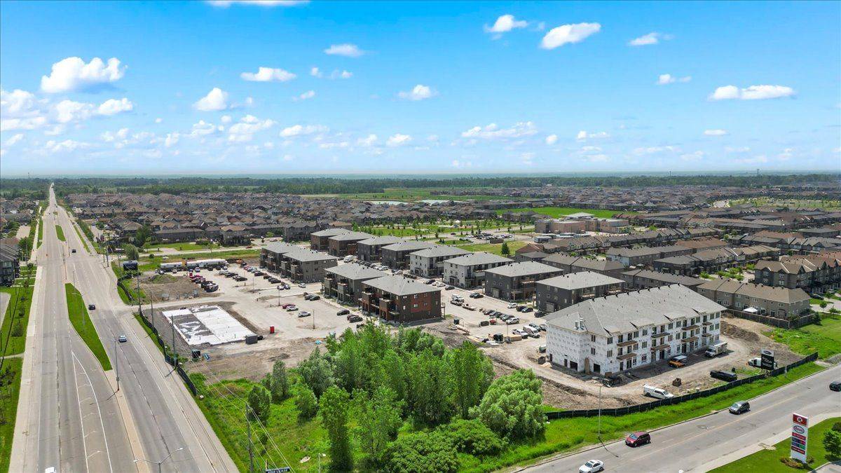 Orleans - Cumberland And Area, ON K4A 0M7,3600 BRIAN COBURN BLVD #2210