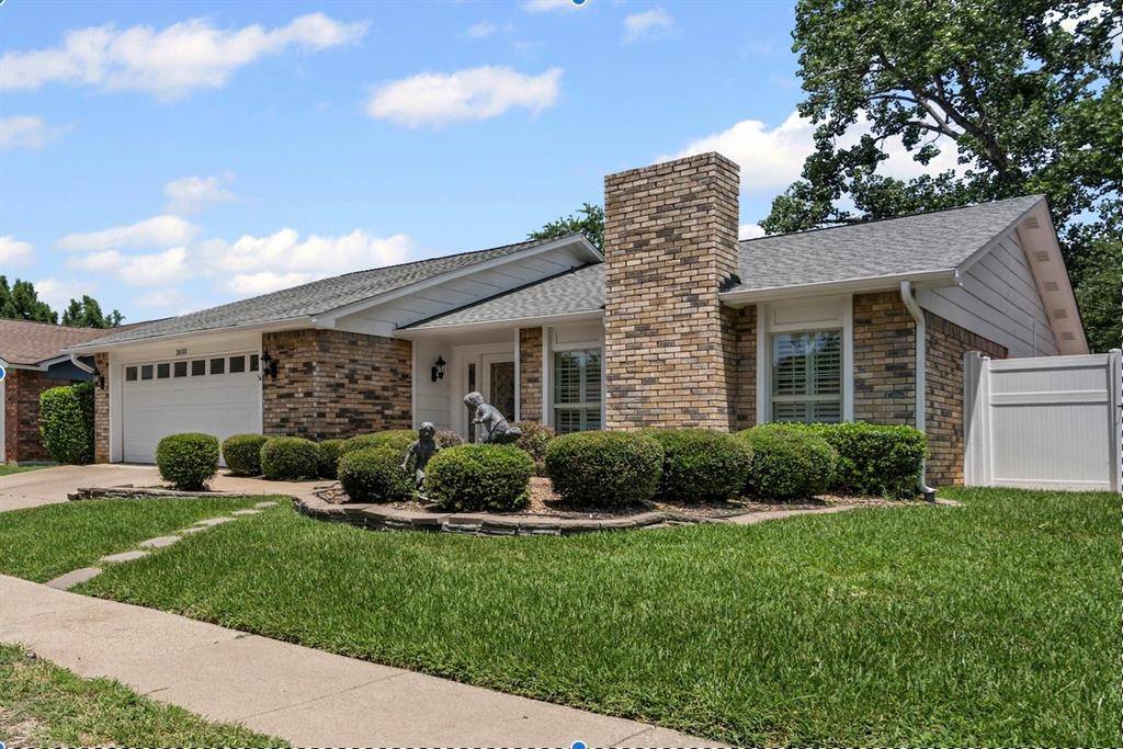 Arlington, TX 76016,2603 Ridgemoor Court