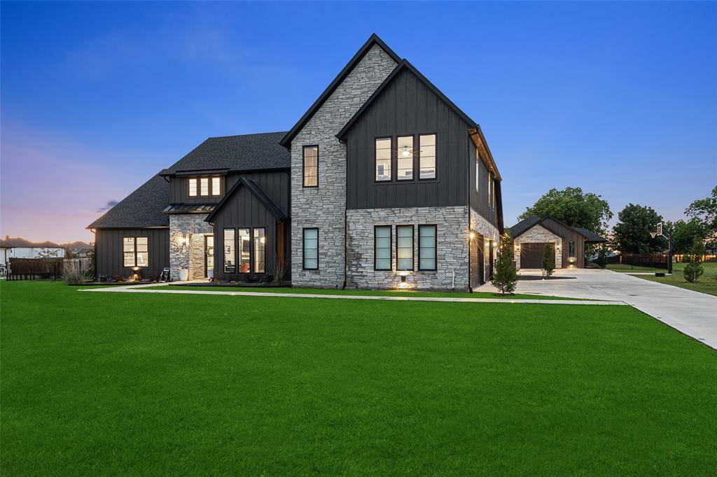 Van Alstyne, TX 75495,152 Magnolia Drive