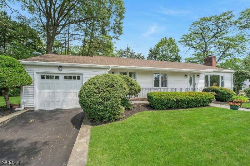 Bloomfield Twp., NJ 07003,1614 Broad St