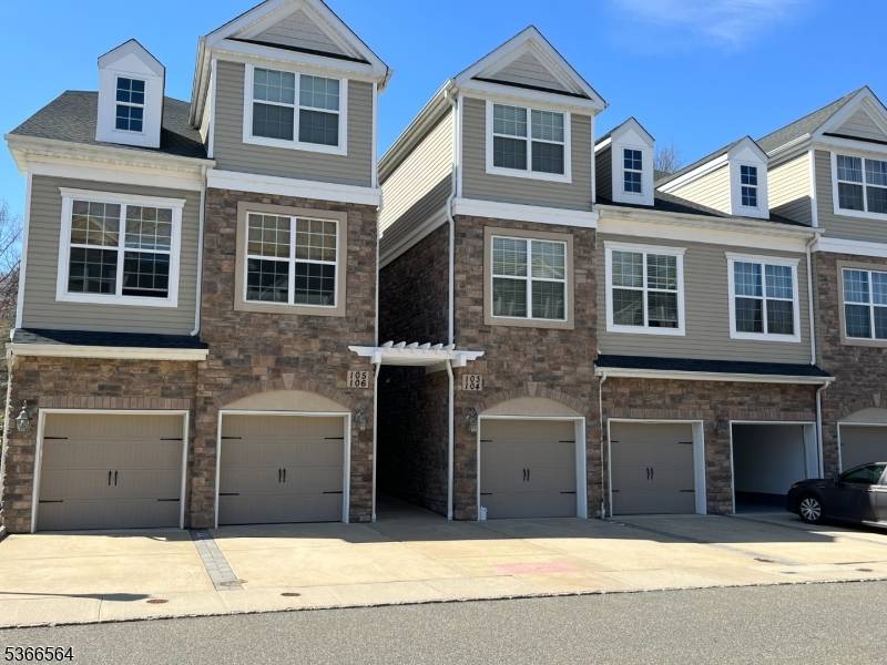 Morris Plains Boro, NJ 07950,105 Welsh Pl