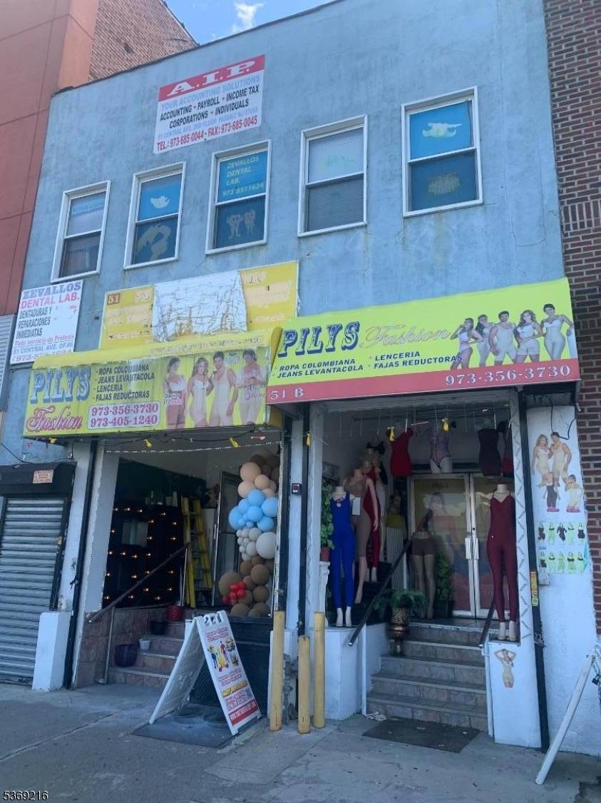 Passaic City, NJ 07055,51 Central Ave