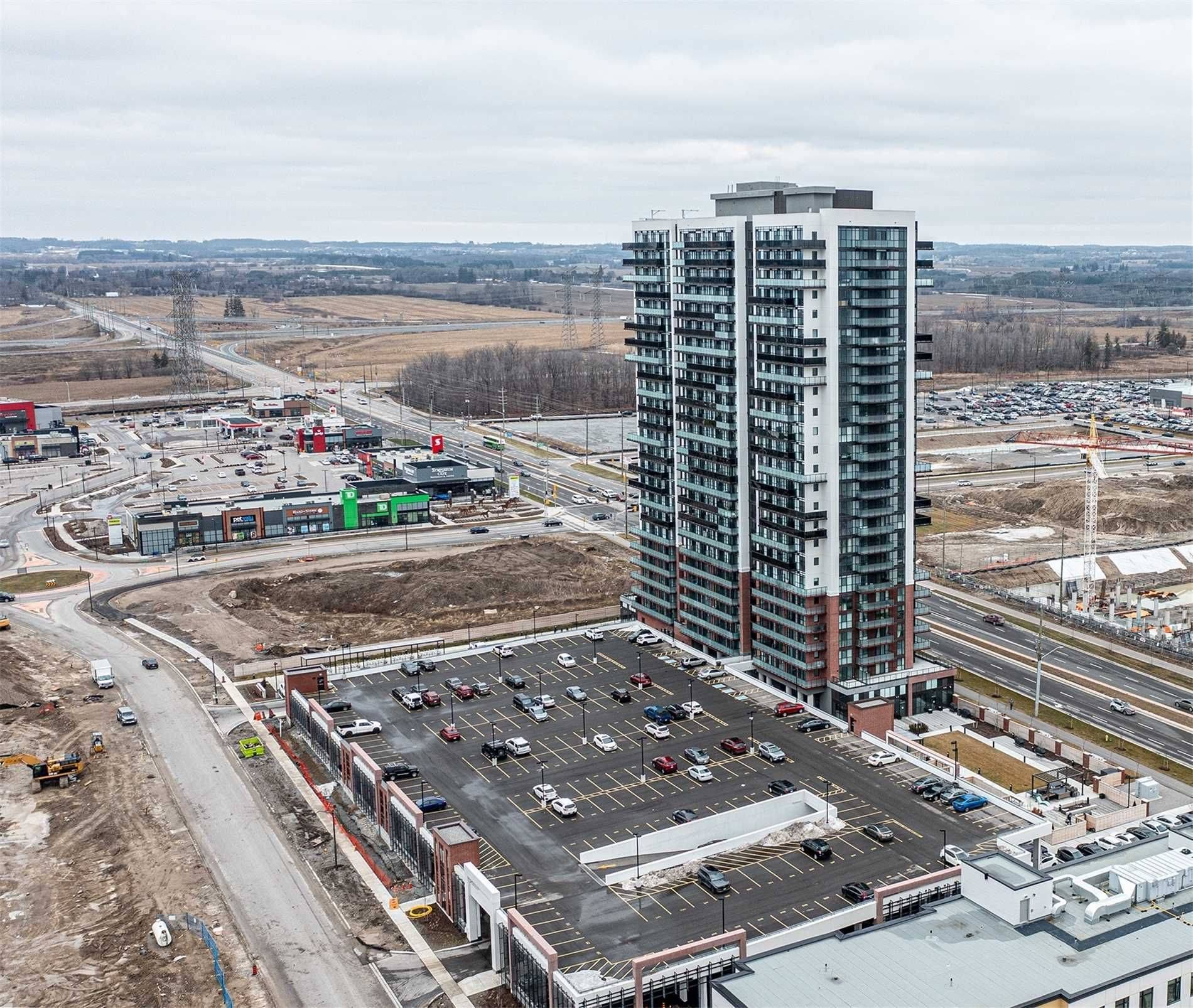 Oshawa, ON L1L 0R5,2550 Simcoe ST N #1402