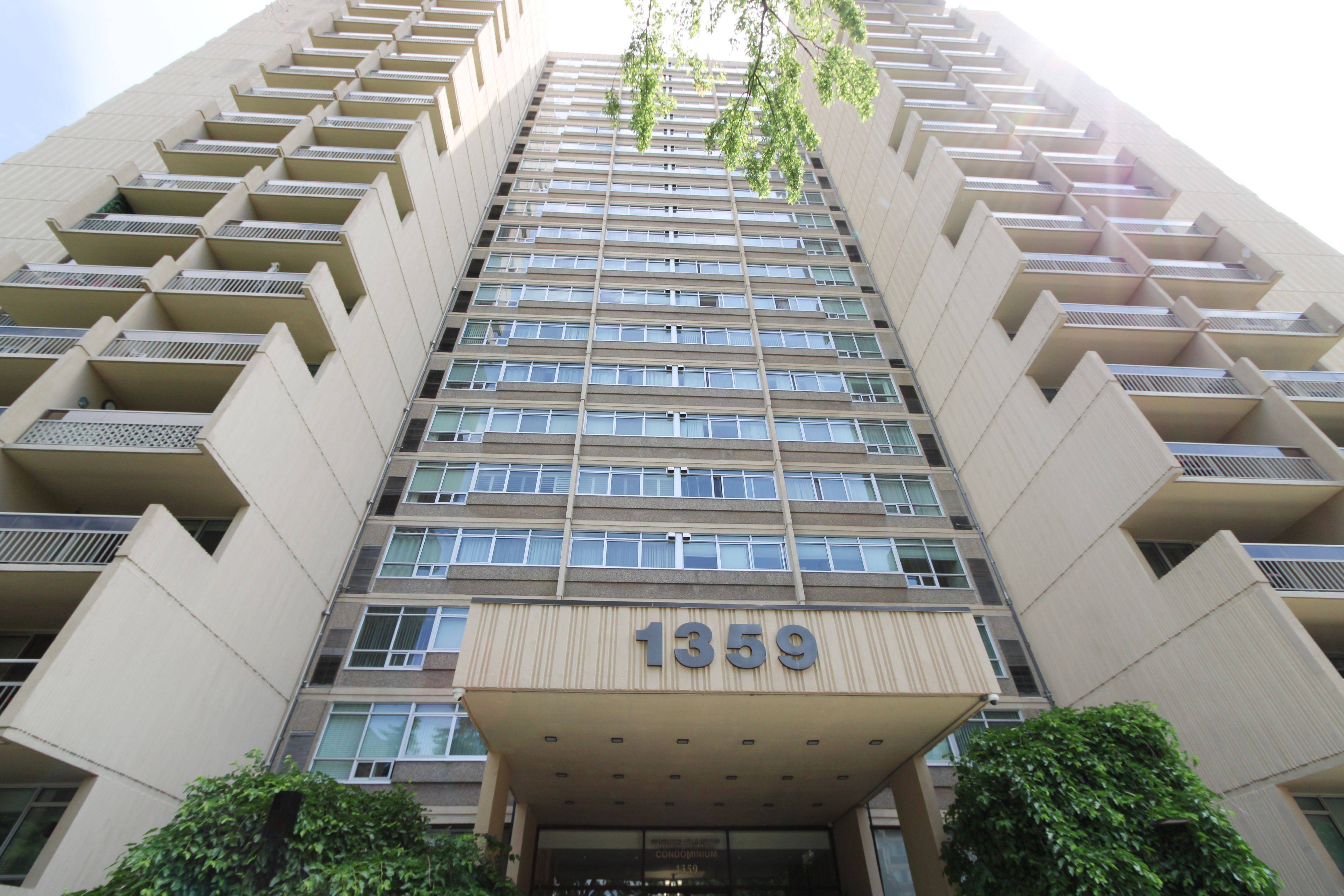 Oakville, ON L6H 2R8,1359 White Oaks BLVD #406