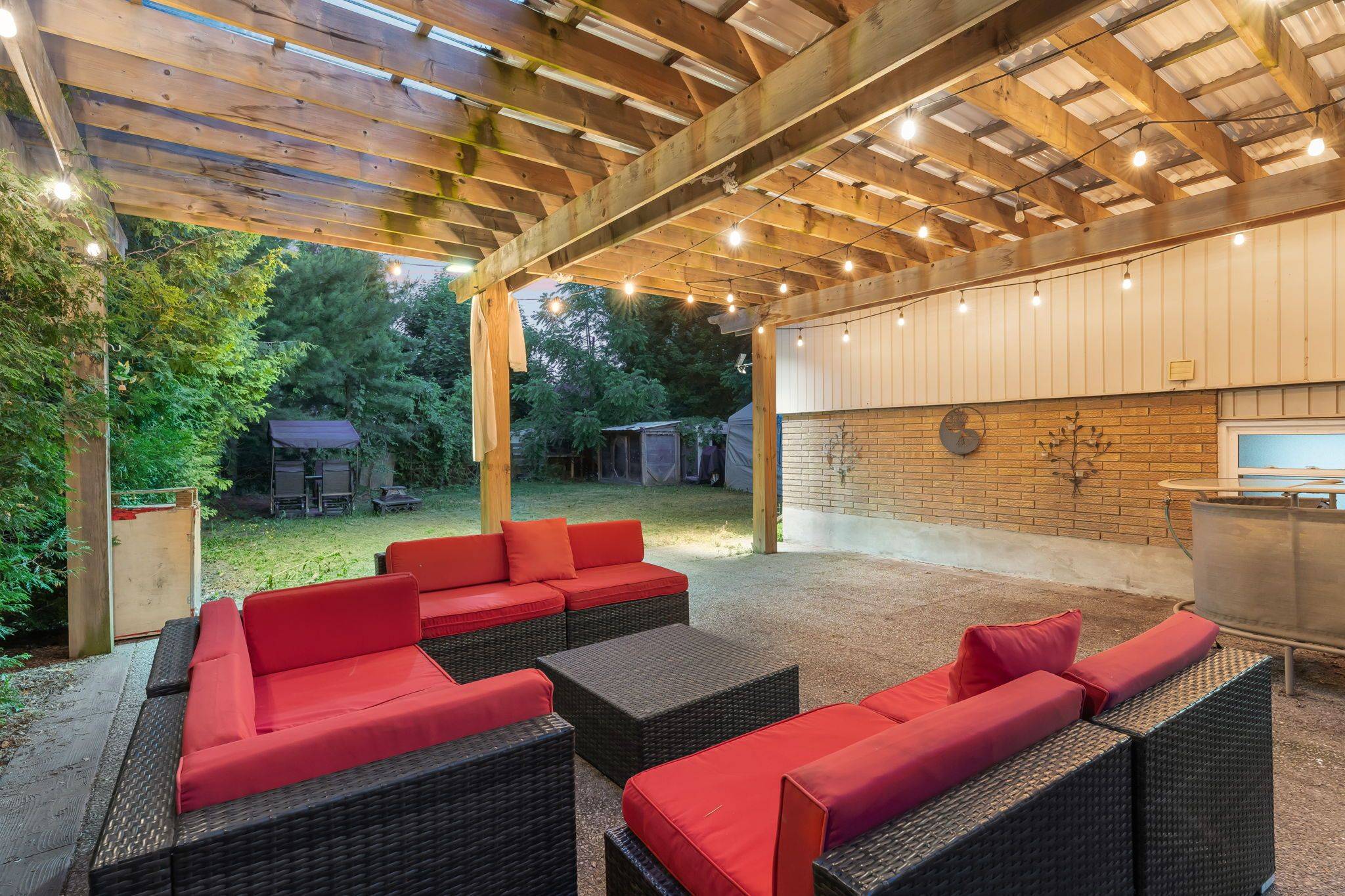 Welland, ON L3C 4W7,425 Fitch ST