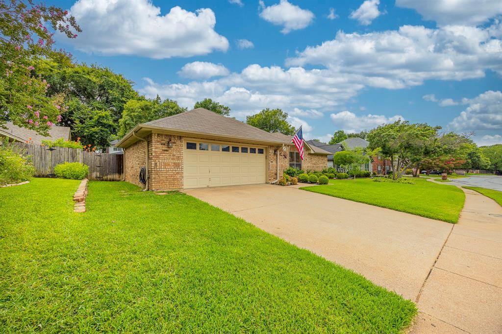 Bedford, TX 76021,3320 Cypress Court