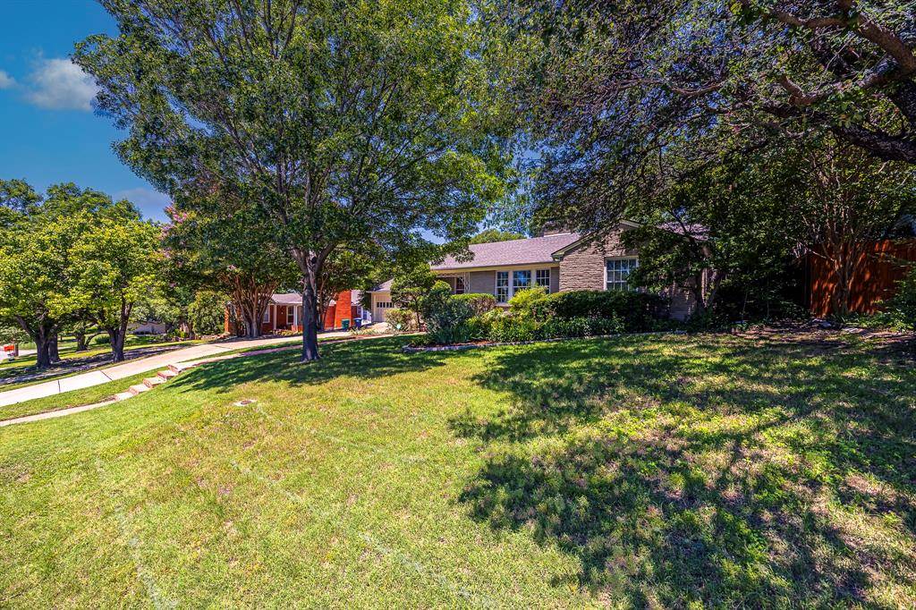 Fort Worth, TX 76116,6420 Waverly Way