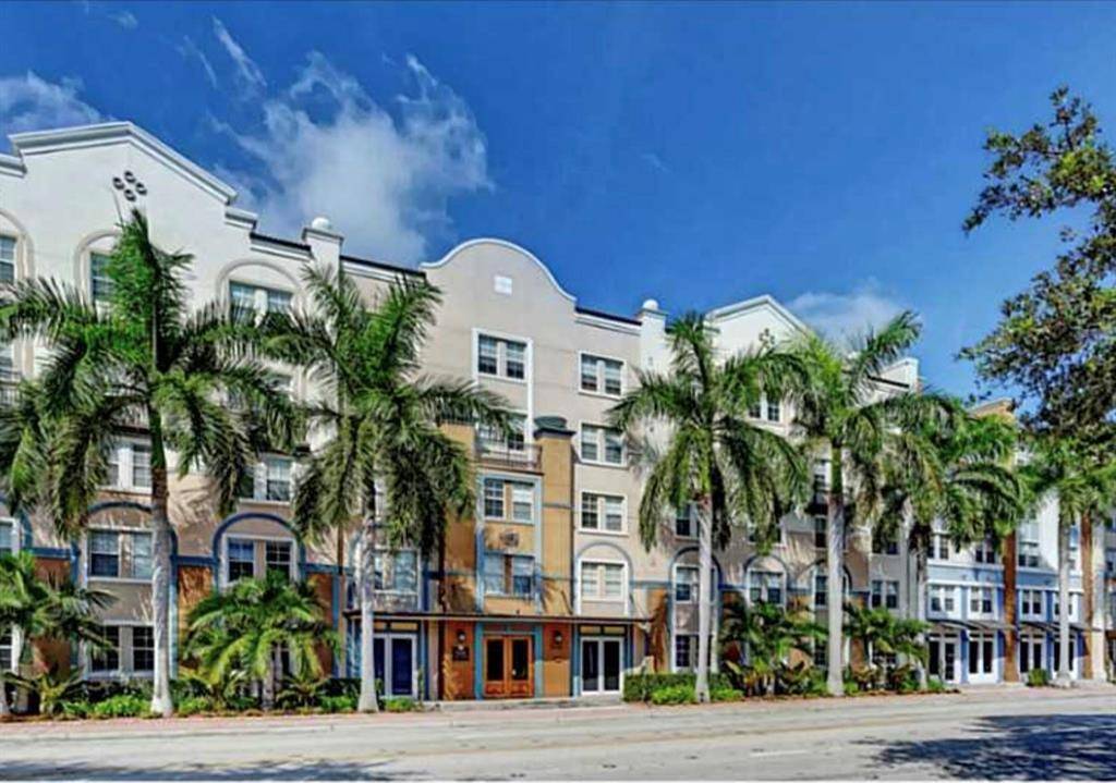 Fort Lauderdale, FL 33301,533 NE 3rd Ave #439