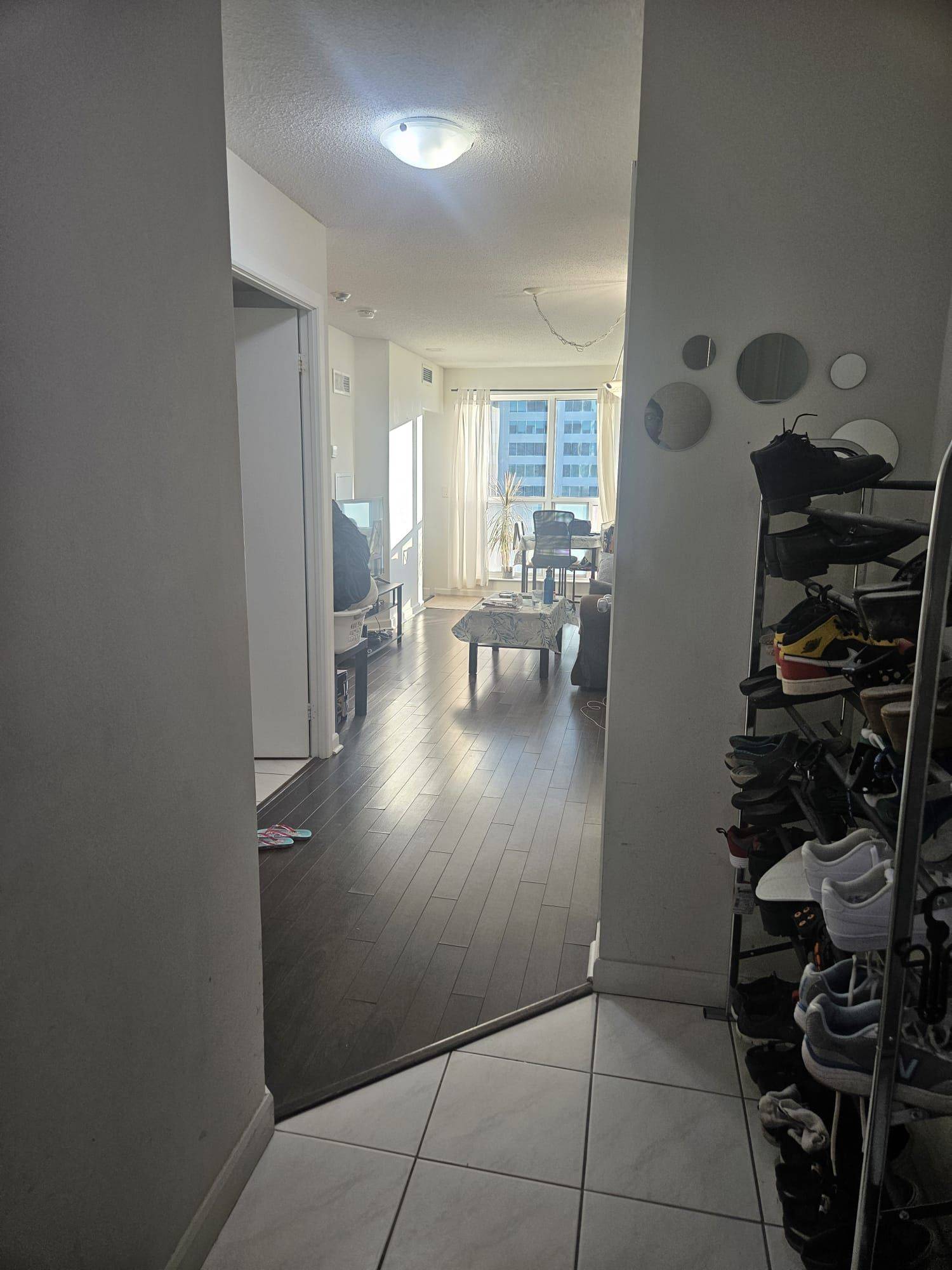 Toronto C09, ON M4W 3S5,8 Park RD #2513