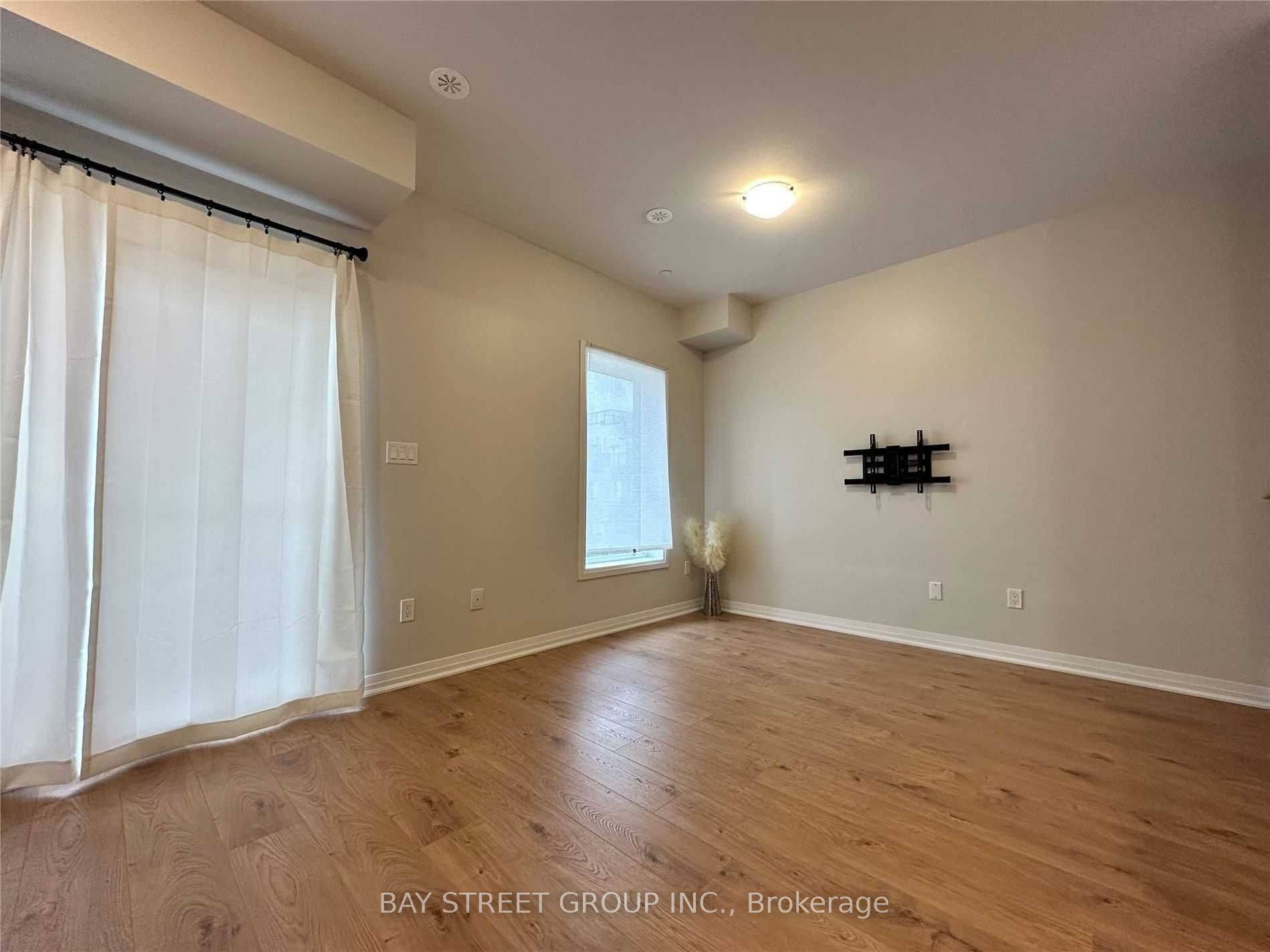 Mississauga, ON L5J 0B5,1145 Journeyman LN #244