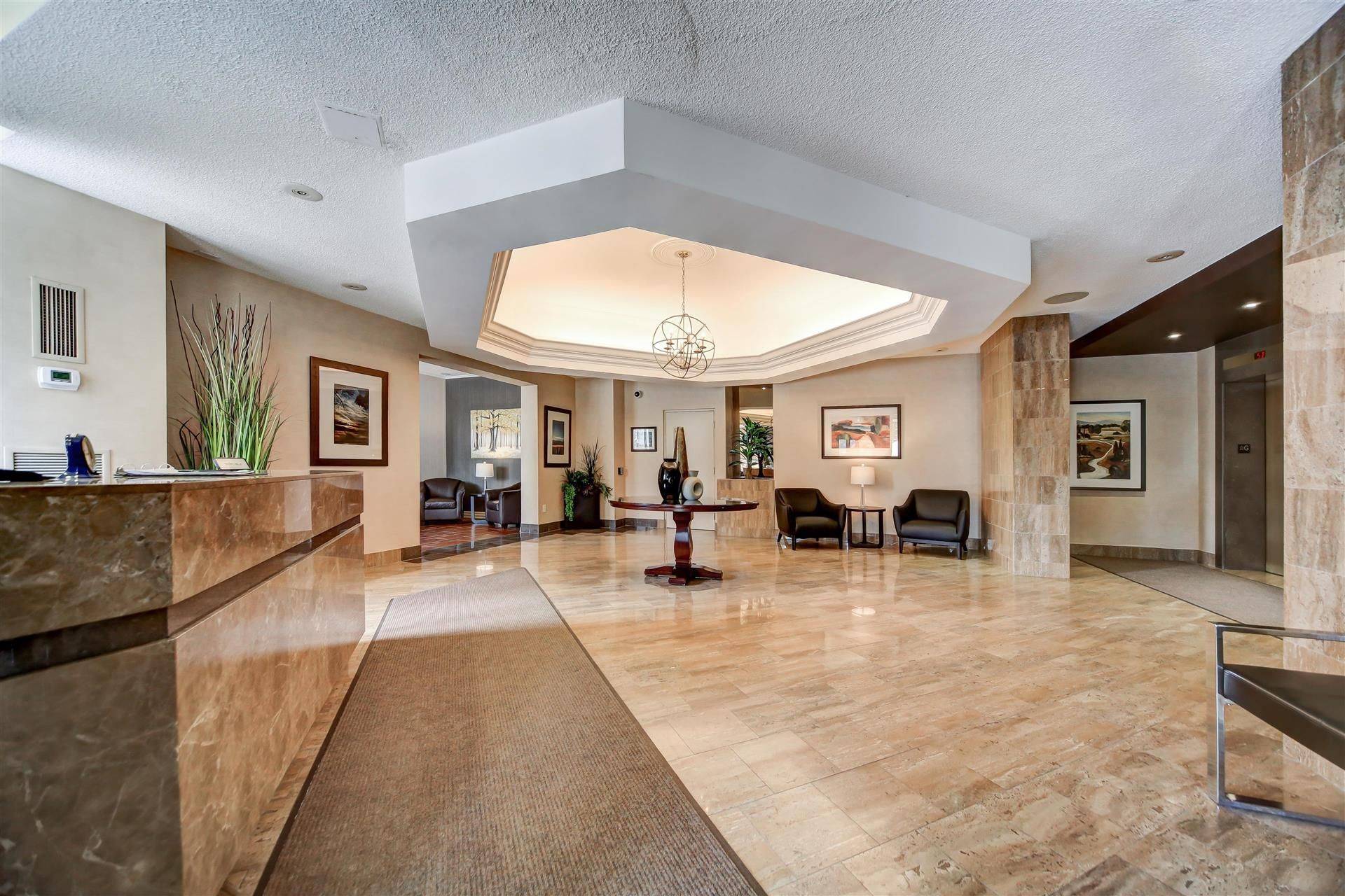 Toronto C13, ON M3C 3H9,75 Wynford Heights CRES #305