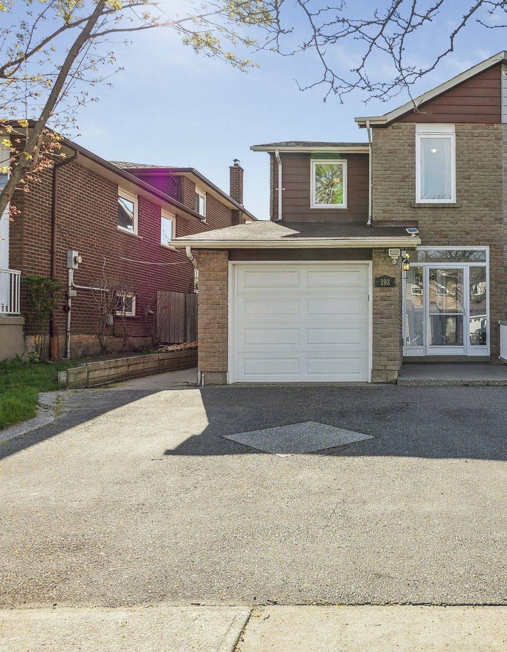 Mississauga, ON L4Z 1K6,193 Ashridge PL