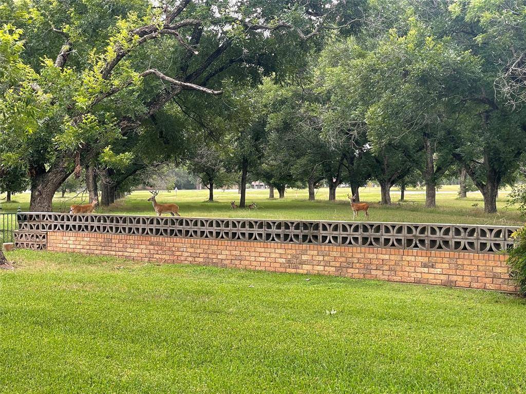 Granbury, TX 76049,7205 Westover Drive