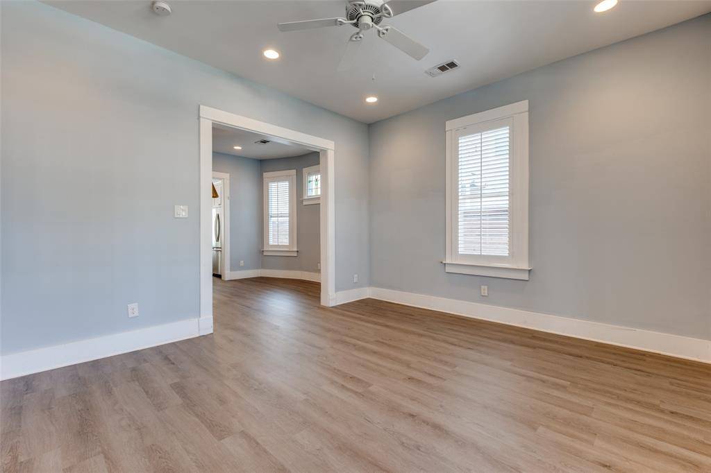 Dallas, TX 75208,832 Melba Street