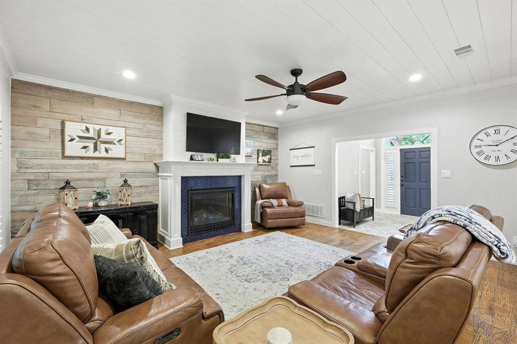 Denton, TX 76210,33 Oak Forrest Circle