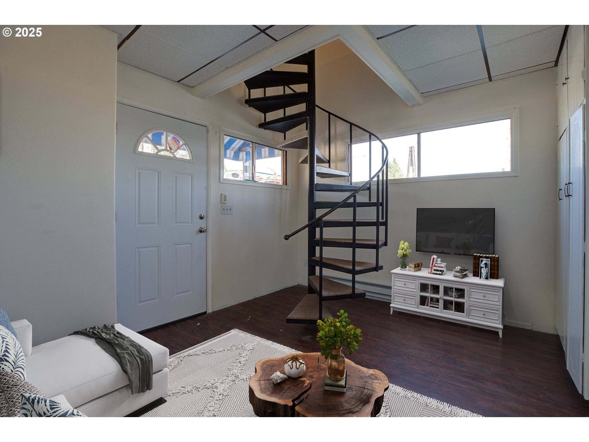 Portland, OR 97035,300 NE TOMAHAWK ISLAND DR #E10