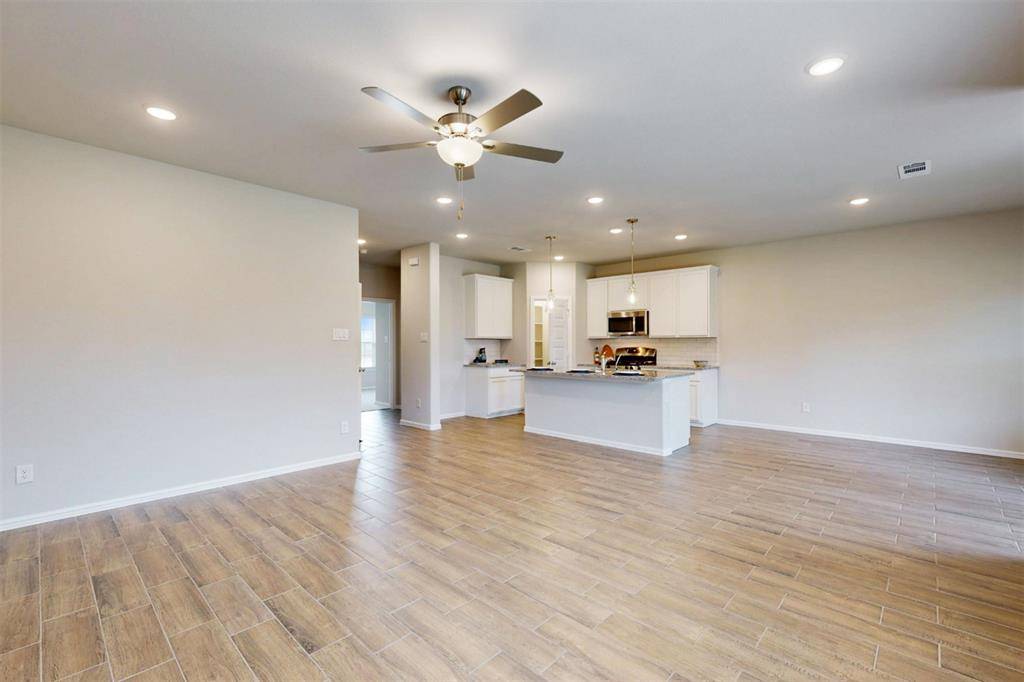 Crowley, TX 76036,1133 Chandler Drive