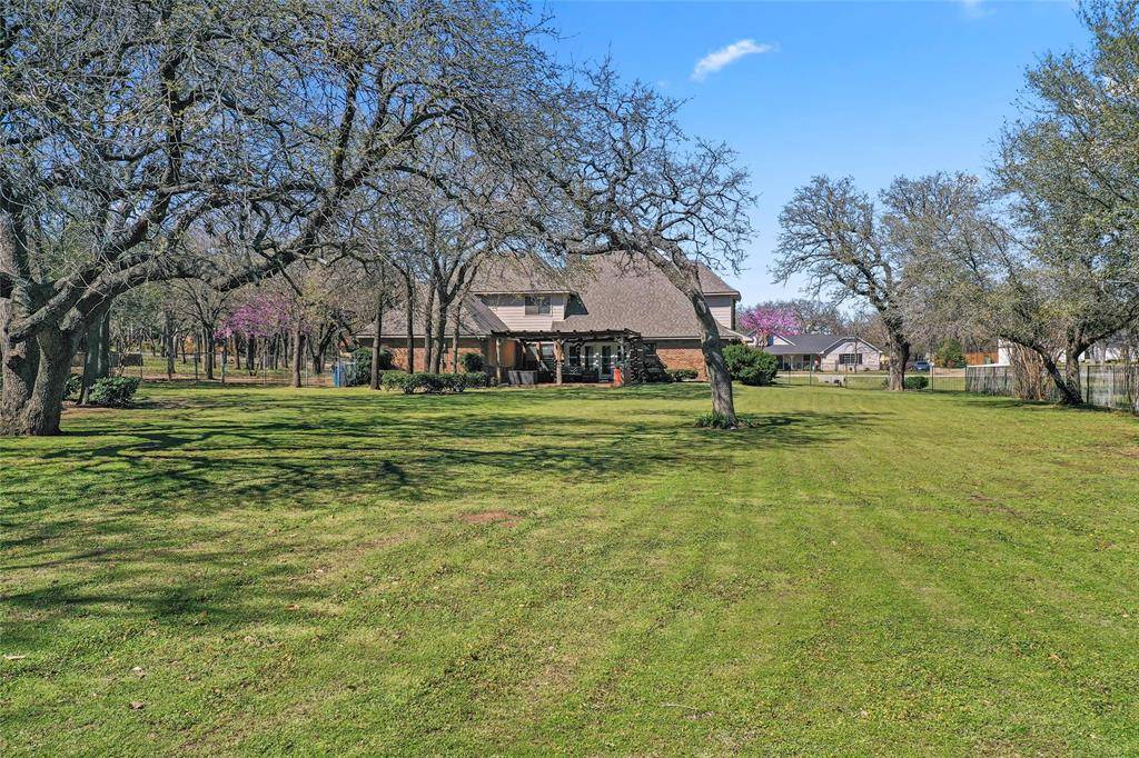 Double Oak, TX 75077,295 Oak Trail Drive
