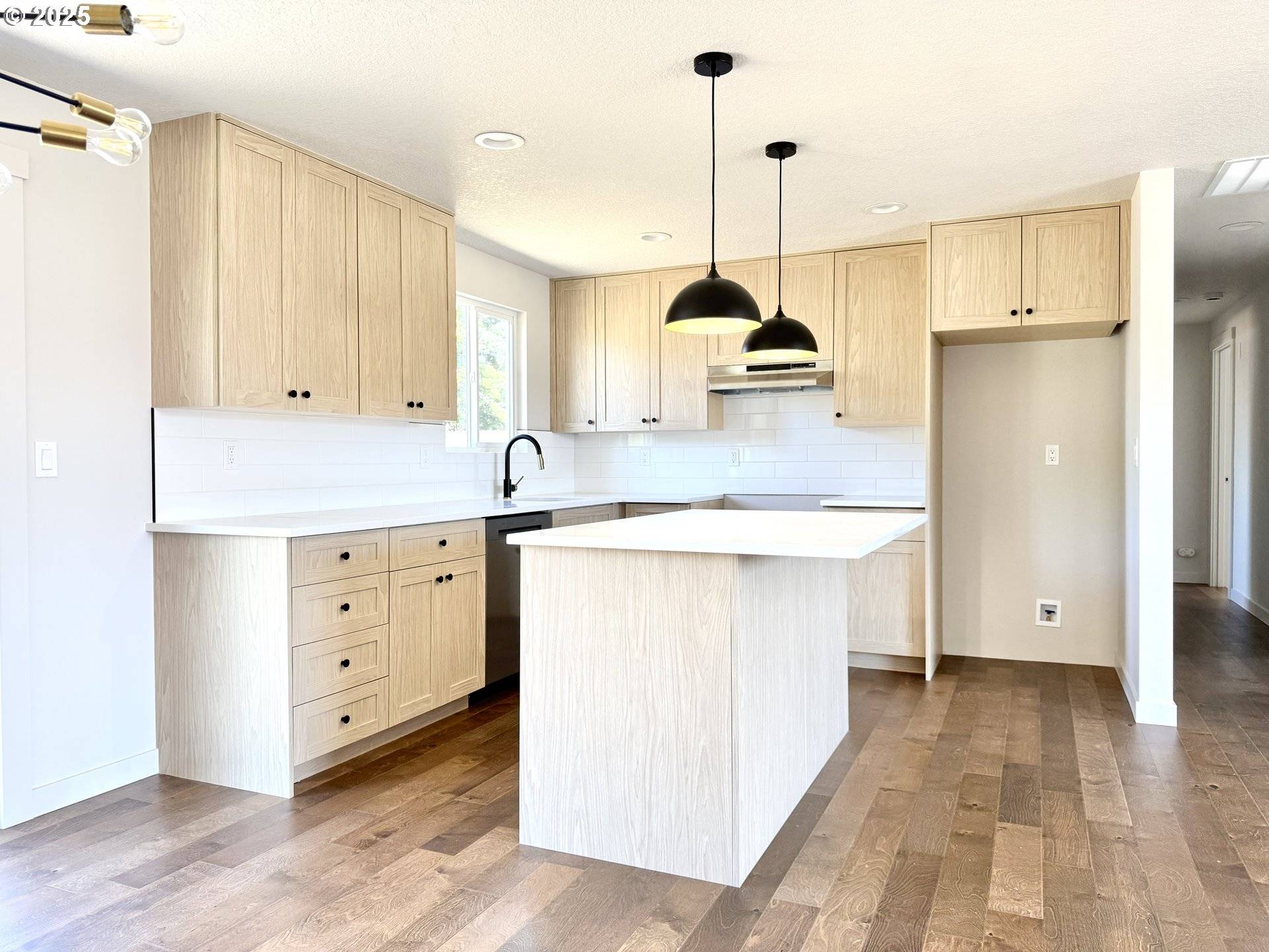 Salem, OR 97301,4657 DUCHESS CT NE