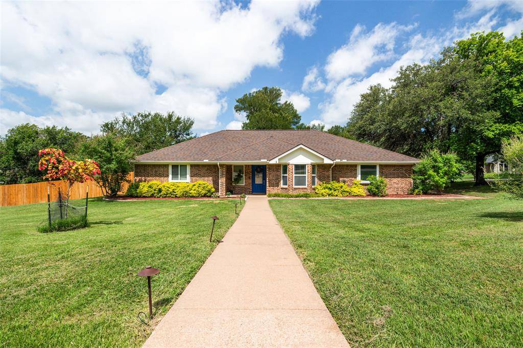 Hudson Oaks, TX 76087,102 Juniper Court