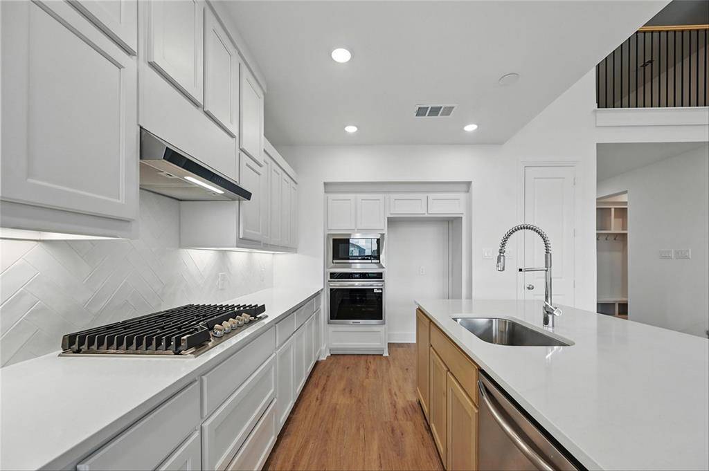 Mclendon Chisholm, TX 75032,2341 Flora Drive