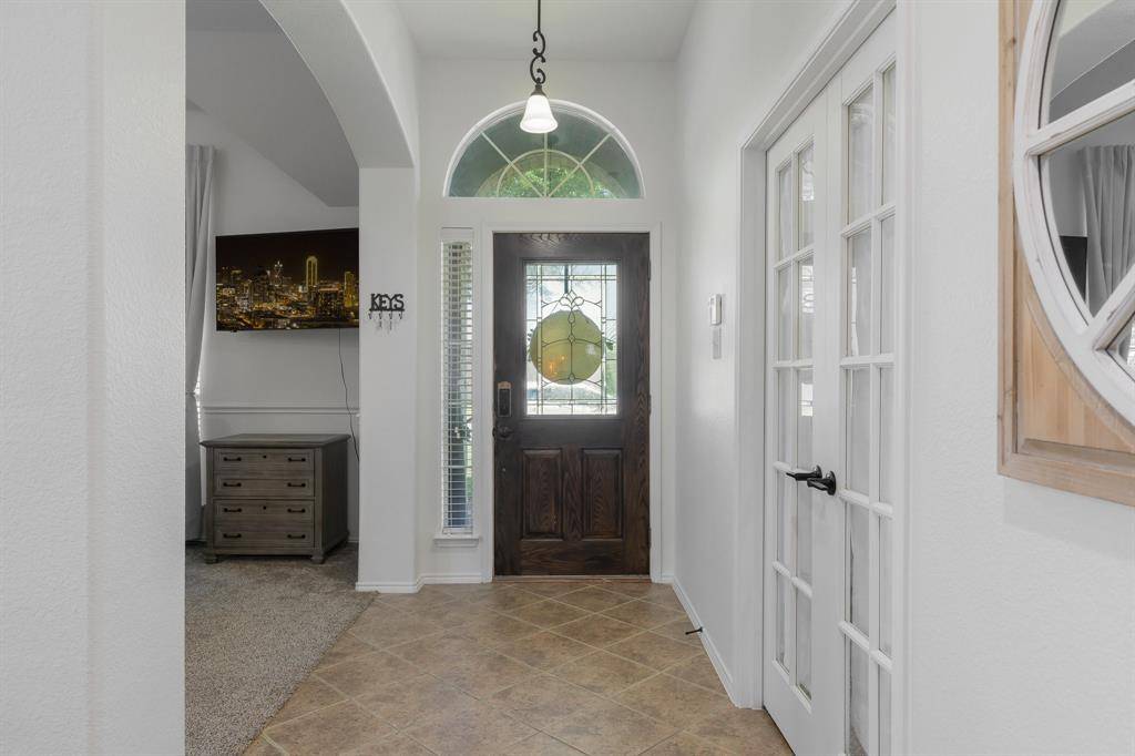 Justin, TX 76247,306 Hardeman Boulevard