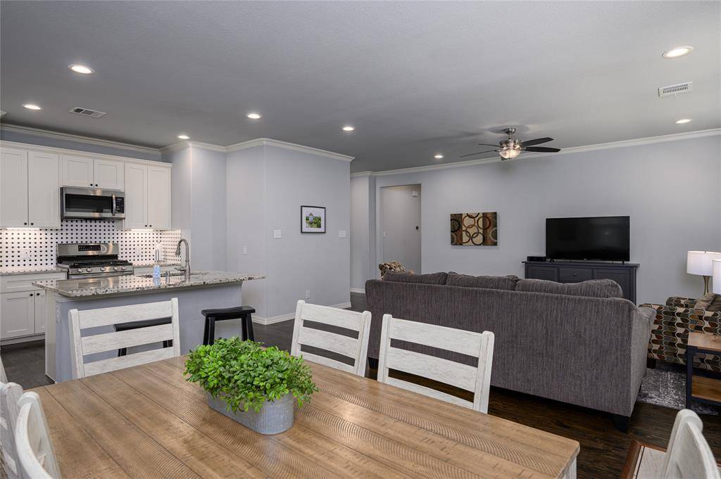 Gunter, TX 75058,308 N 4th Street