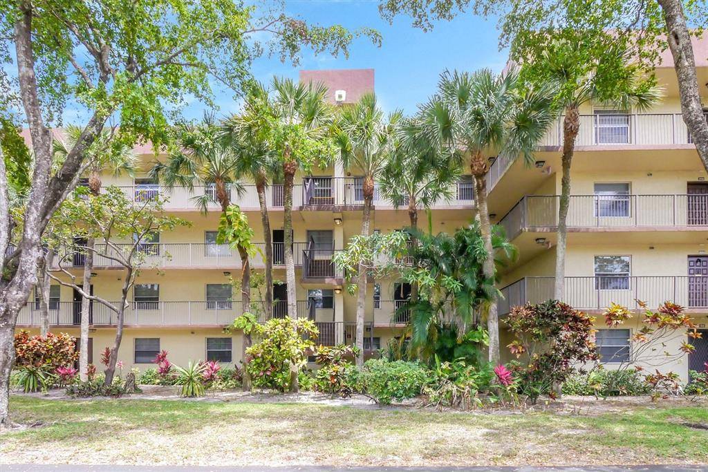 Lauderdale Lakes, FL 33319,3161 NW 47th Ter #205