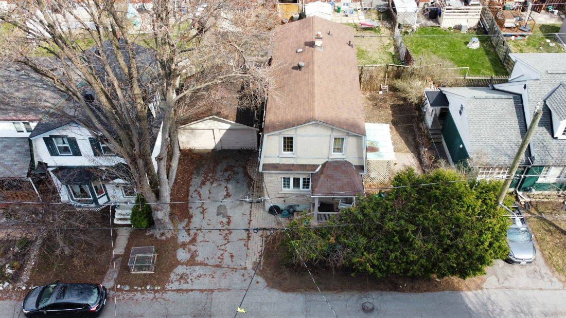 Westboro - Hampton Park, ON K1Z 7G6,189 Devonshire PL