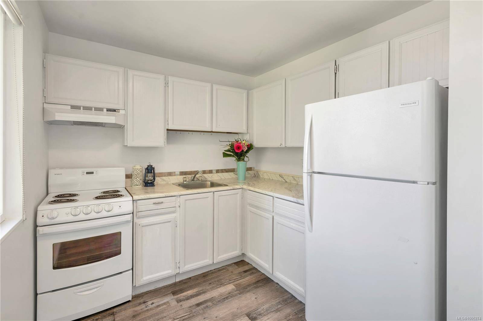 Campbell River, BC V9W 1B1,940 Island Hwy S #21