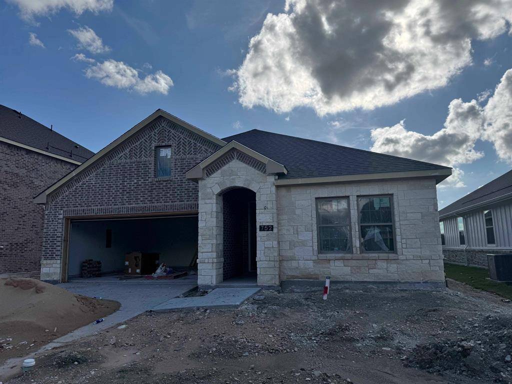 Anna, TX 75409,752 Waterhouse Lake Drive
