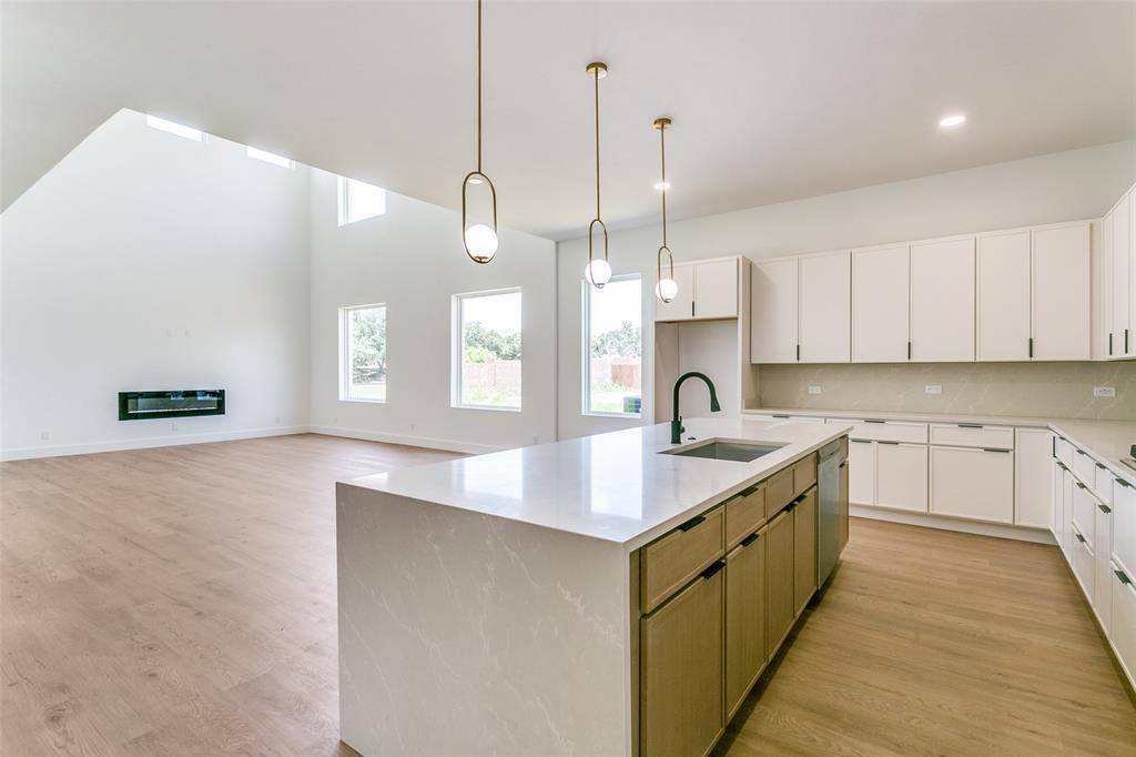 Irving, TX 75062,2315 Bussey Drive