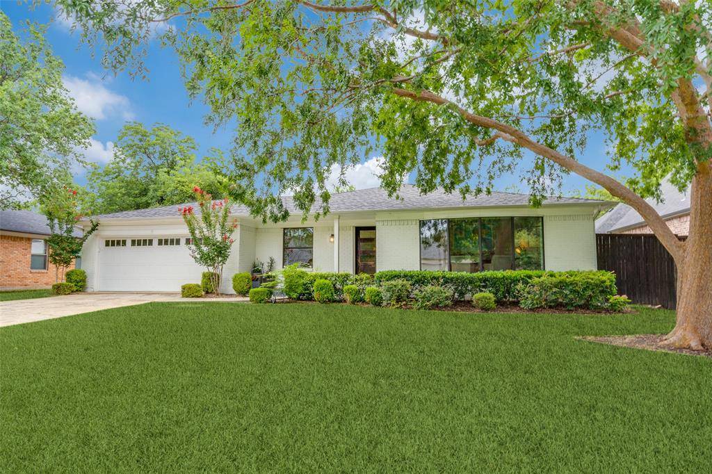 Dallas, TX 75229,10710 Lathrop Drive