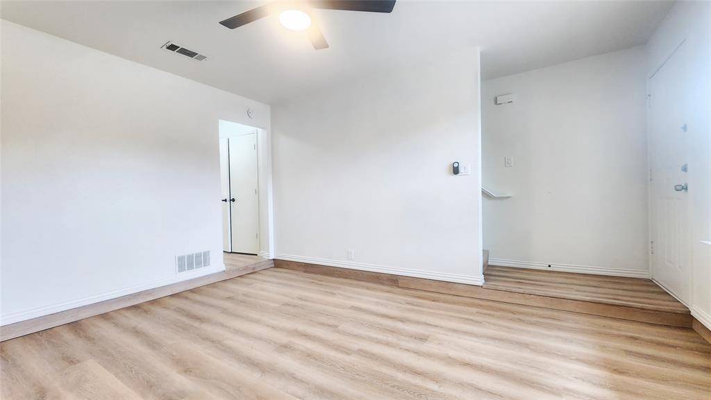 Keller, TX 76248,730 Bluebonnet Drive #B