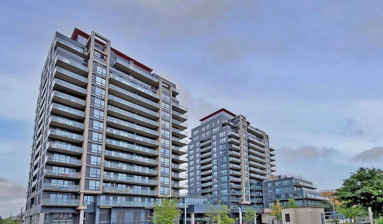 Richmond Hill, ON L4C 0Z1,9090 Yonge ST #103B