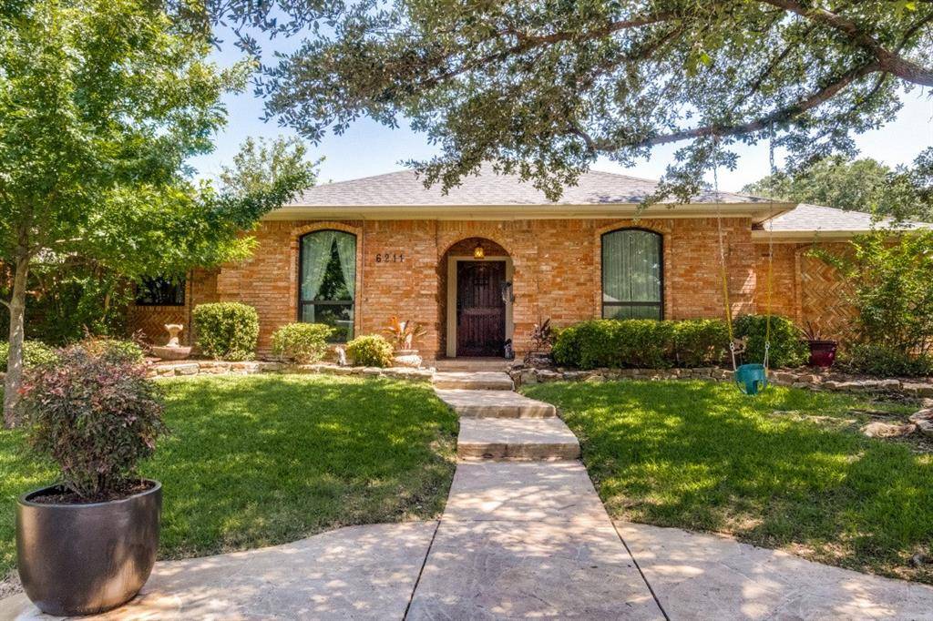 Dallas, TX 75248,6211 White Rose Trail