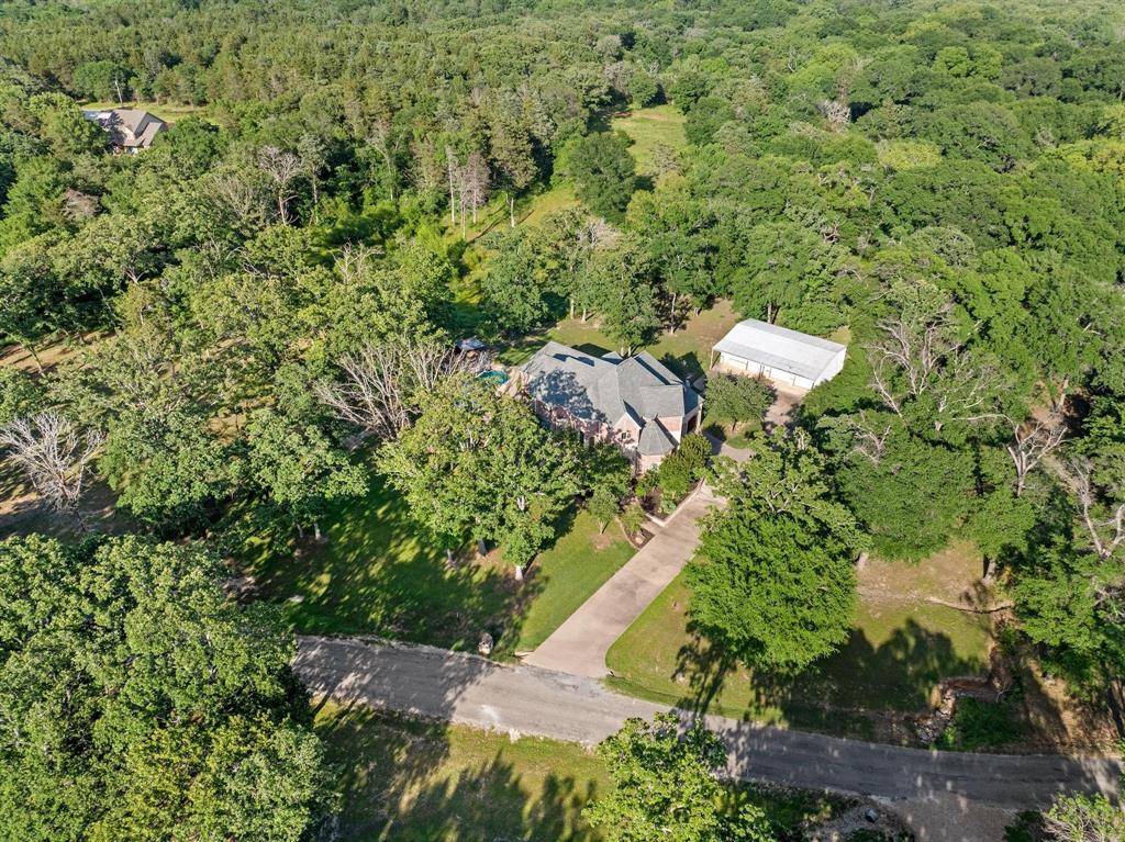 Bonham, TX 75418,383 County Road 1452