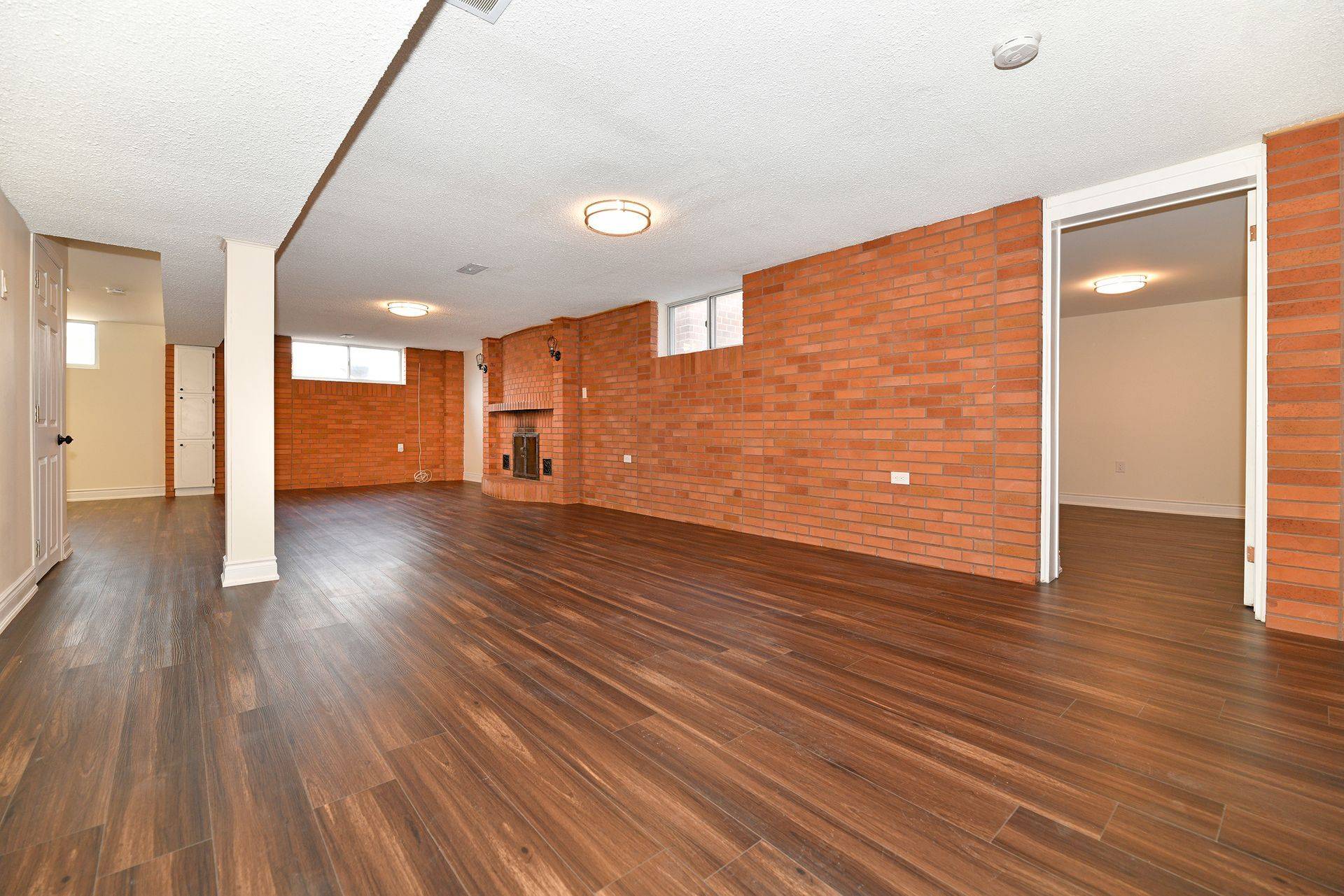 Toronto W05, ON M3K 1S3,128 Maniza RD #Lower