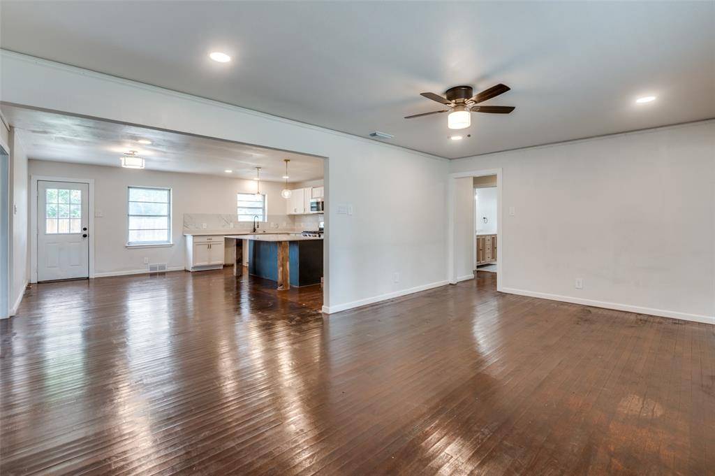 Dallas, TX 75224,1539 Nokomis Avenue